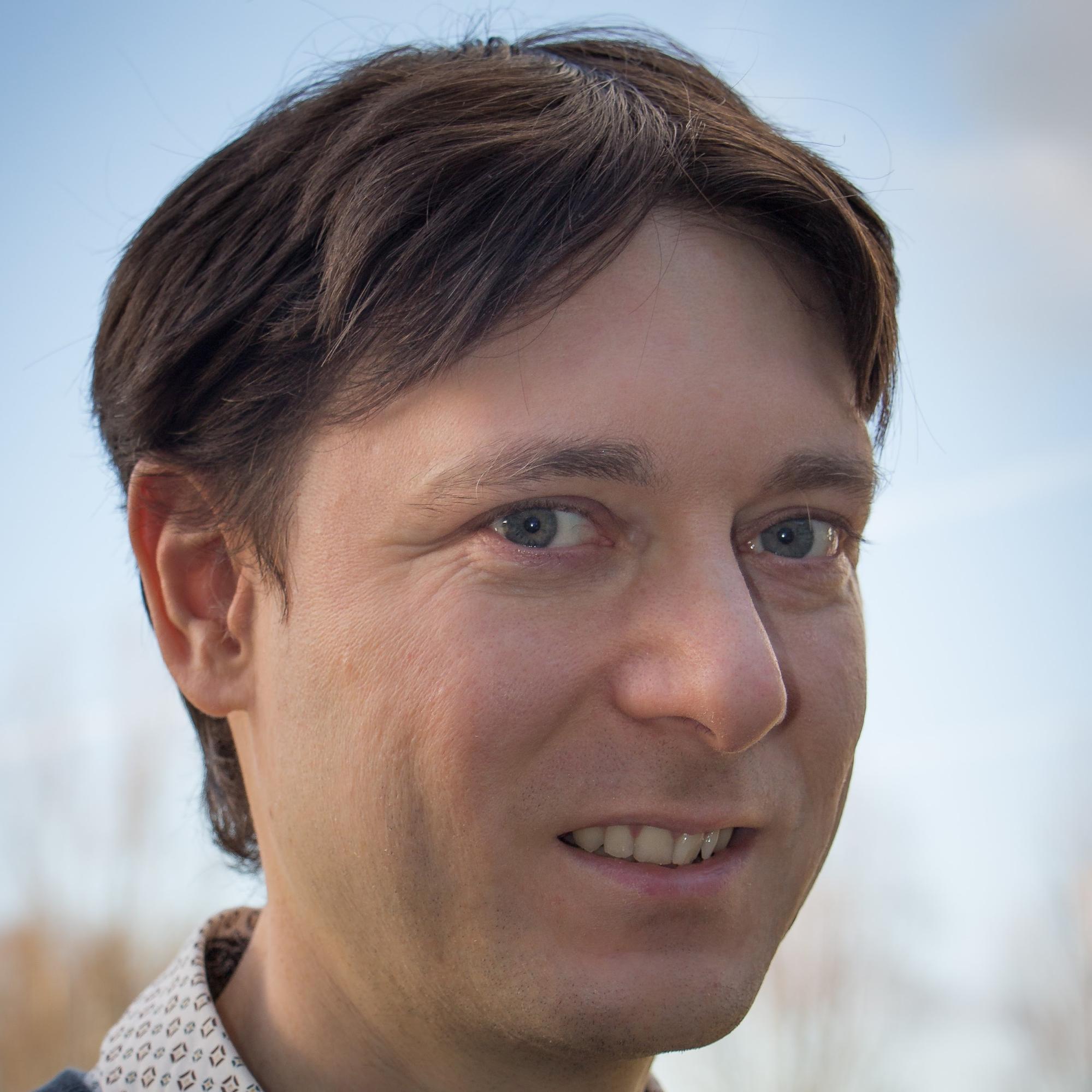 Ward Blondé Bioinformatician and ETL programmer
Custodix NV, Belgium
www.linkedin.com/in/ward-blondé-45091365